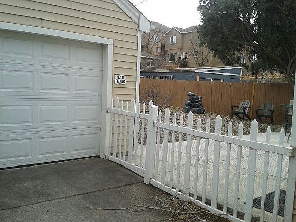 Private backyard entrance