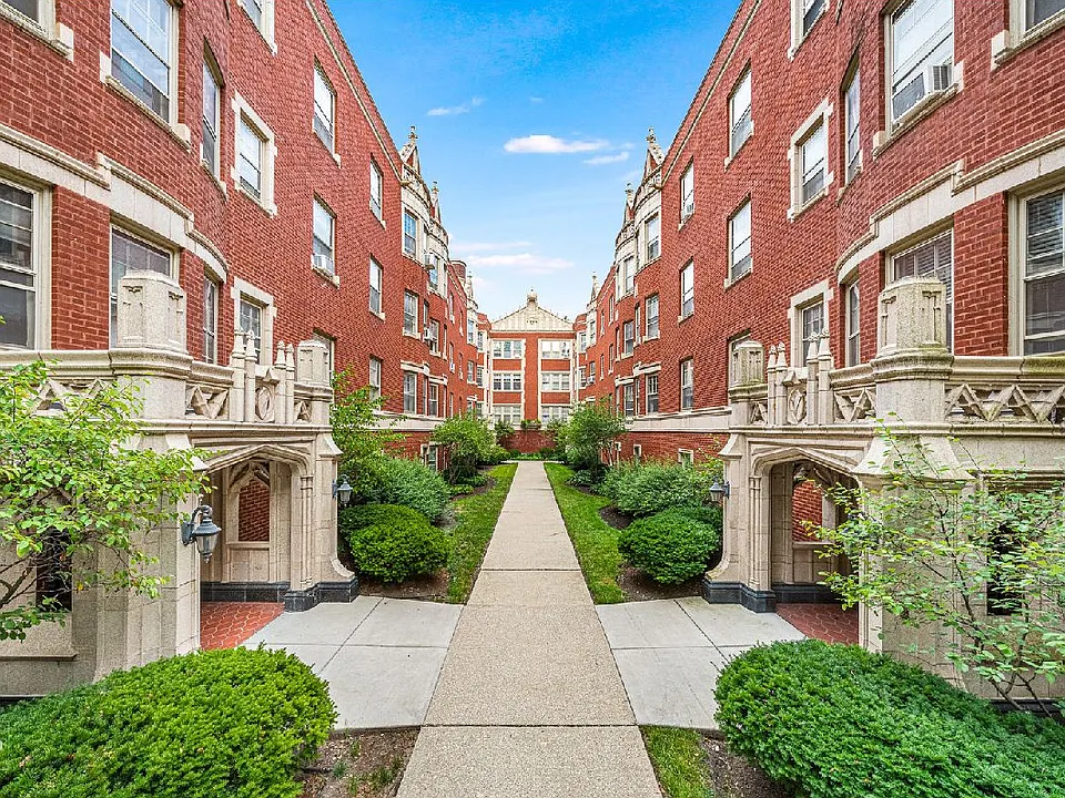 228 N Oak Park Ave #3M