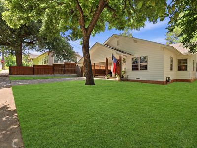 208 W Couts St, Weatherford, TX, 76086