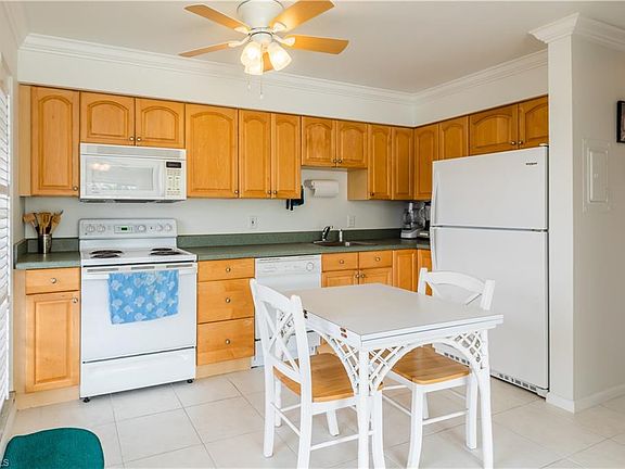 4th image of 1215 Edington Pl APT M6