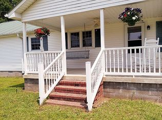 2000 Rock Springs Rd, Wildersville, TN 38388