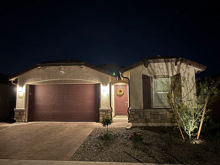 9811 W Cheery Lynn Rd #B — Photo 4