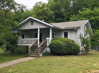 28 Crestfield Ave, Asheville, NC 28804