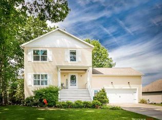 15146 Wildfield Dr, Spring Lake, MI 49456