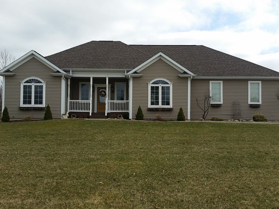1st image of 51721 Rebecca Dr