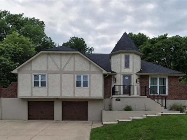 3704 S Willis Ave, Independence, MO 64055