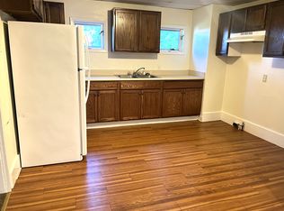 225 1/2 W 18th St, Erie, PA 16502