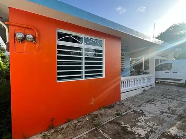 Zarzal Calle #13, Rio Grande, PR 00745