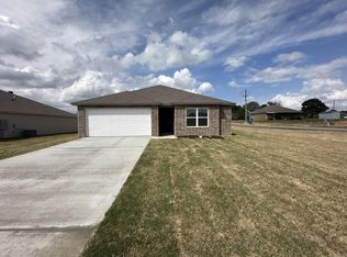 127 Powder River Dr, Beebe, AR 72012