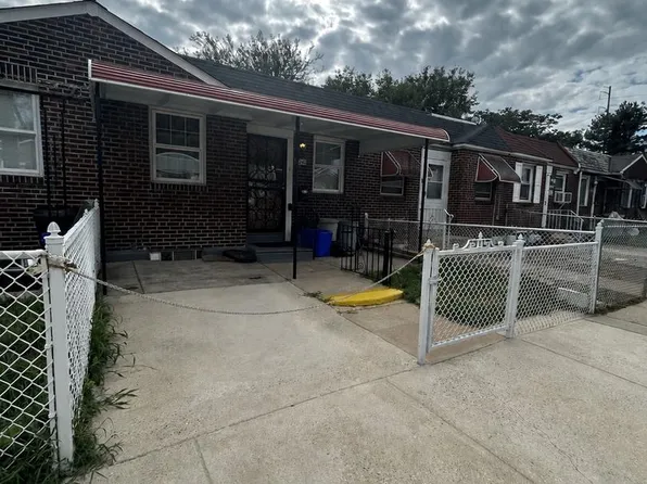 2240 S 56th St, Philadelphia, PA 19143