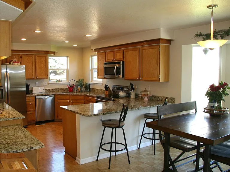 16196 E Progress Pl — Photo 3