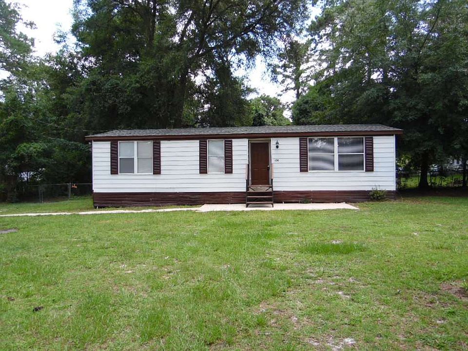 1st image of 150 Cherokee Dr