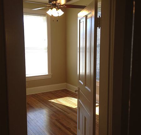 3rd image of 1508 S Gaines St APT 5