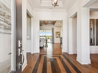 5333 Lake Venice Dr, Wimauma, FL 33598