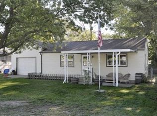 205 Meadow Dr, Augusta, MI 49012
