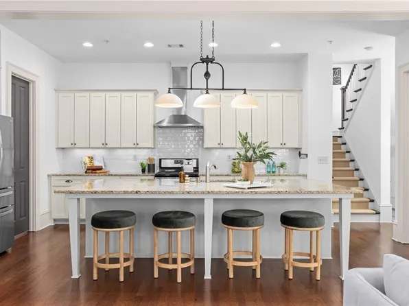6015 Webster Cir, Norcross, GA 30071