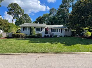 305 Westridge Dr, Raleigh, NC 27609