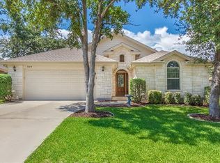 809 Hedgewood Dr, Georgetown, TX 78628