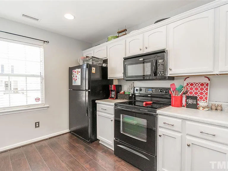 5355 Big Bass Dr — Photo 7