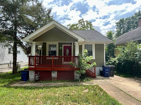 2nd image of 3739 Parkwood St