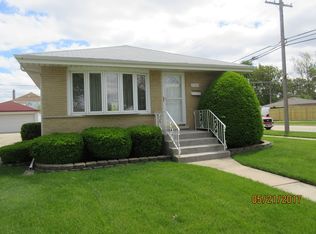 3701 Emerson St, Schiller Park, IL 60176