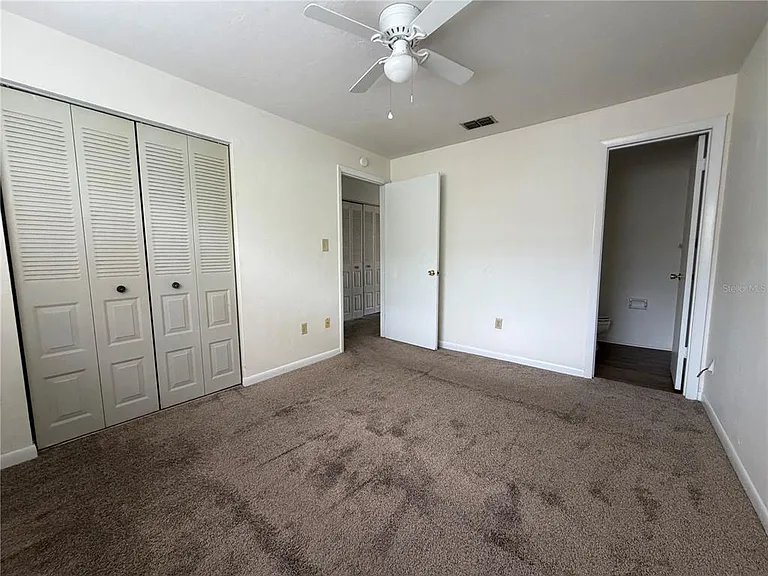 3924 SW 26th Dr #5 — Photo 5