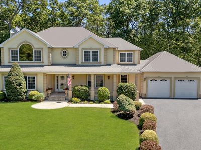 90 Karen Court, Wading River, NY, 11792