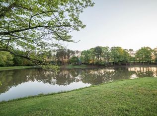 415 Clark Lake Estates Dr, Grayson, GA 30017