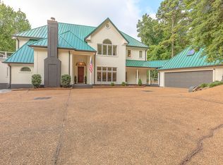 3572 Setting Sun Dr, Signal Mountain, TN 37377