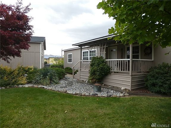 2nd image of 3010 1st St SE