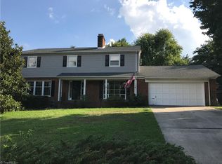 104 Royal Rd, Jamestown, NC 27282