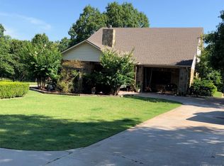 426197 E 1160th Rd, Checotah, OK 74426