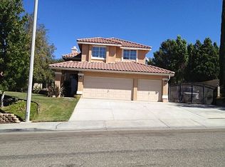 28588 Santa Catarina Rd, Santa Clarita, CA 91350