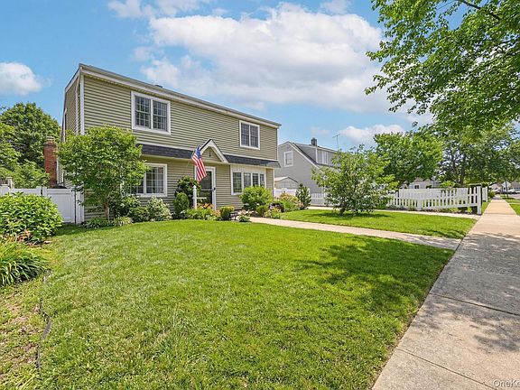 3rd image of 1423 Harding Street