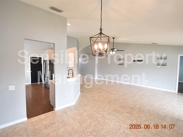 5627 War Admiral Dr — Photo 8