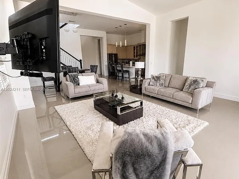 8939 Grand Prix Ln — Photo 3