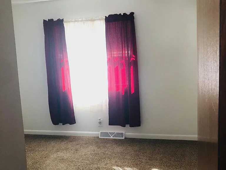 321 N Main St #3 — Photo 8