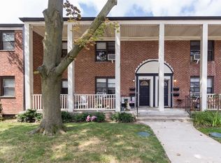 6952 197th St #2, Fresh Meadows, NY 11365
