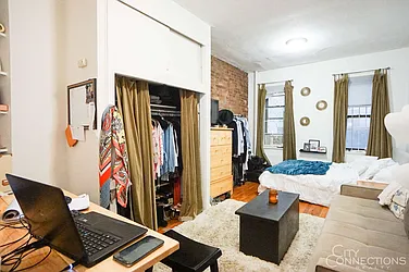 Rented by City Connections Realty