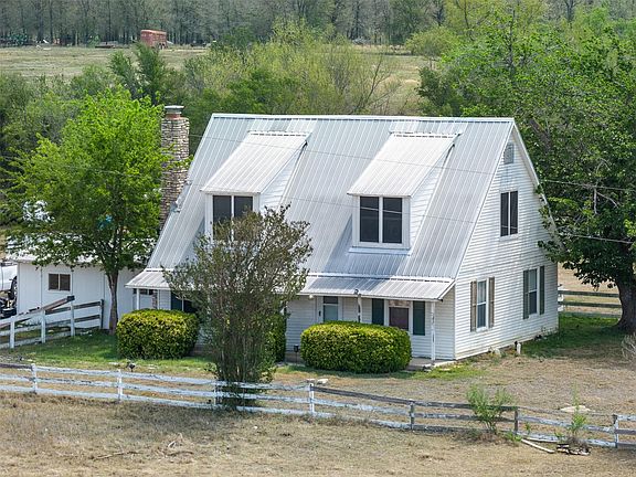 4th image of 763 Upper Elgin River Rd