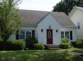 806 E Irvington Dr, South Bend, IN