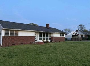 3042 N Blackstock Rd, Spartanburg, SC 29301