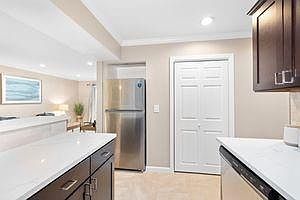 4th image of 131 Fordson Ave APT 3