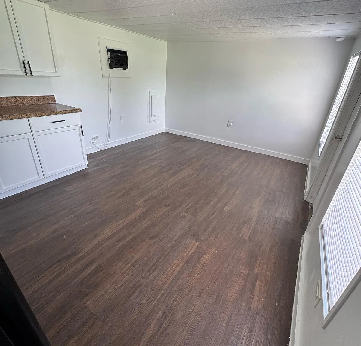 2605 Jungle St — Photo 2