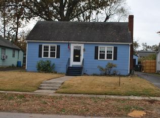 590 Longview Dr, Lexington, KY 40503