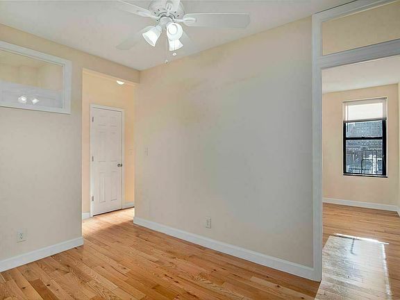3rd image of 4060 Broadway #21A
