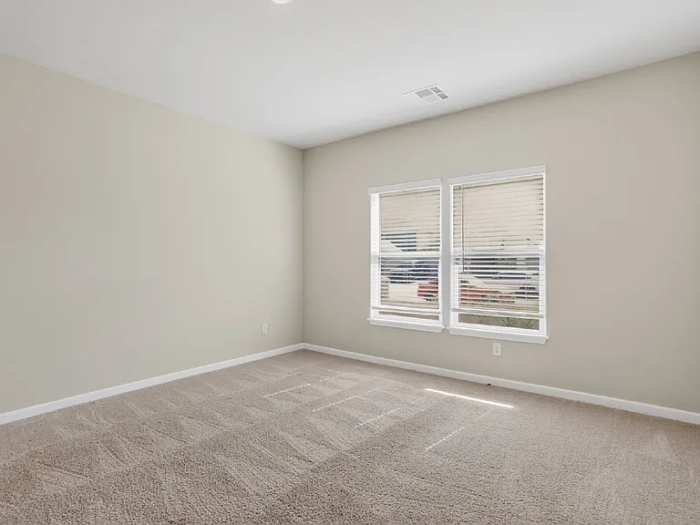 1712 Amaranth Ln — Photo 9
