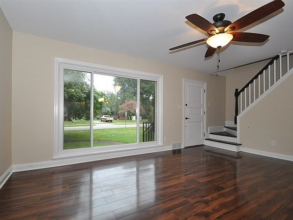 3rd image of 2902 Richland Ave