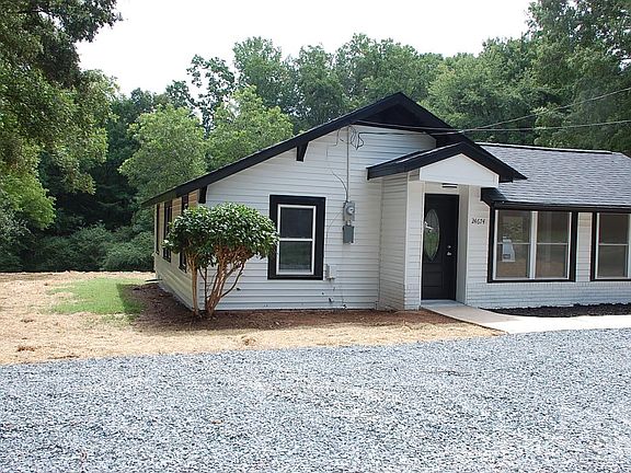 3rd image of 24674 Saint Martin Rd