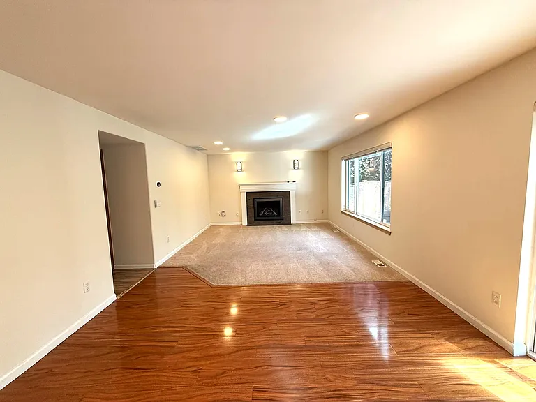 12023 NE 100th Pl — Photo 7